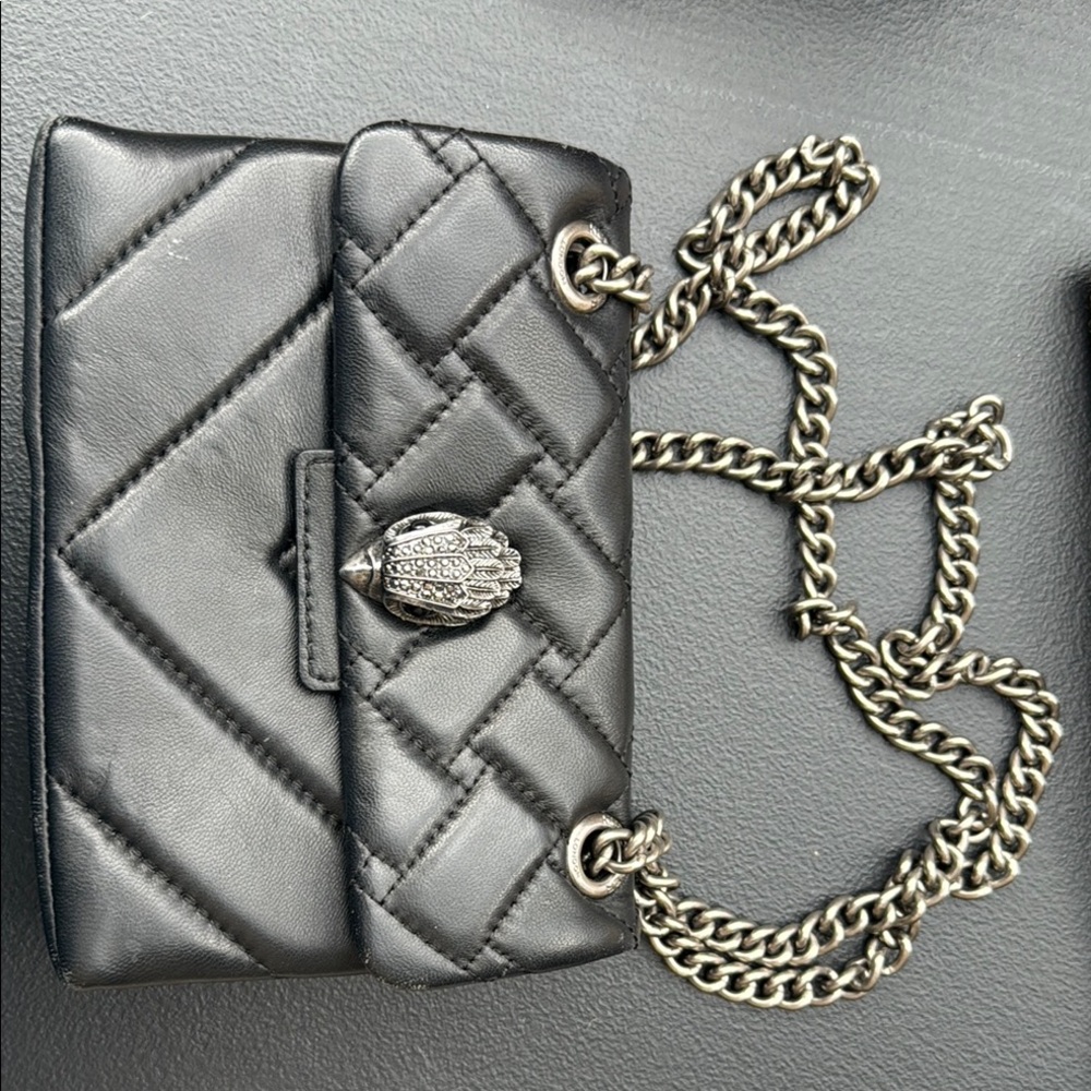 Elegant Black Quilted Chain Bag